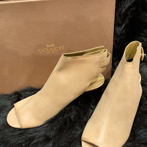 COACH VINTAGE Marietta Burnish Calf leather ginger peep toe kitten heels s10 NIB - Picture 3 of 11